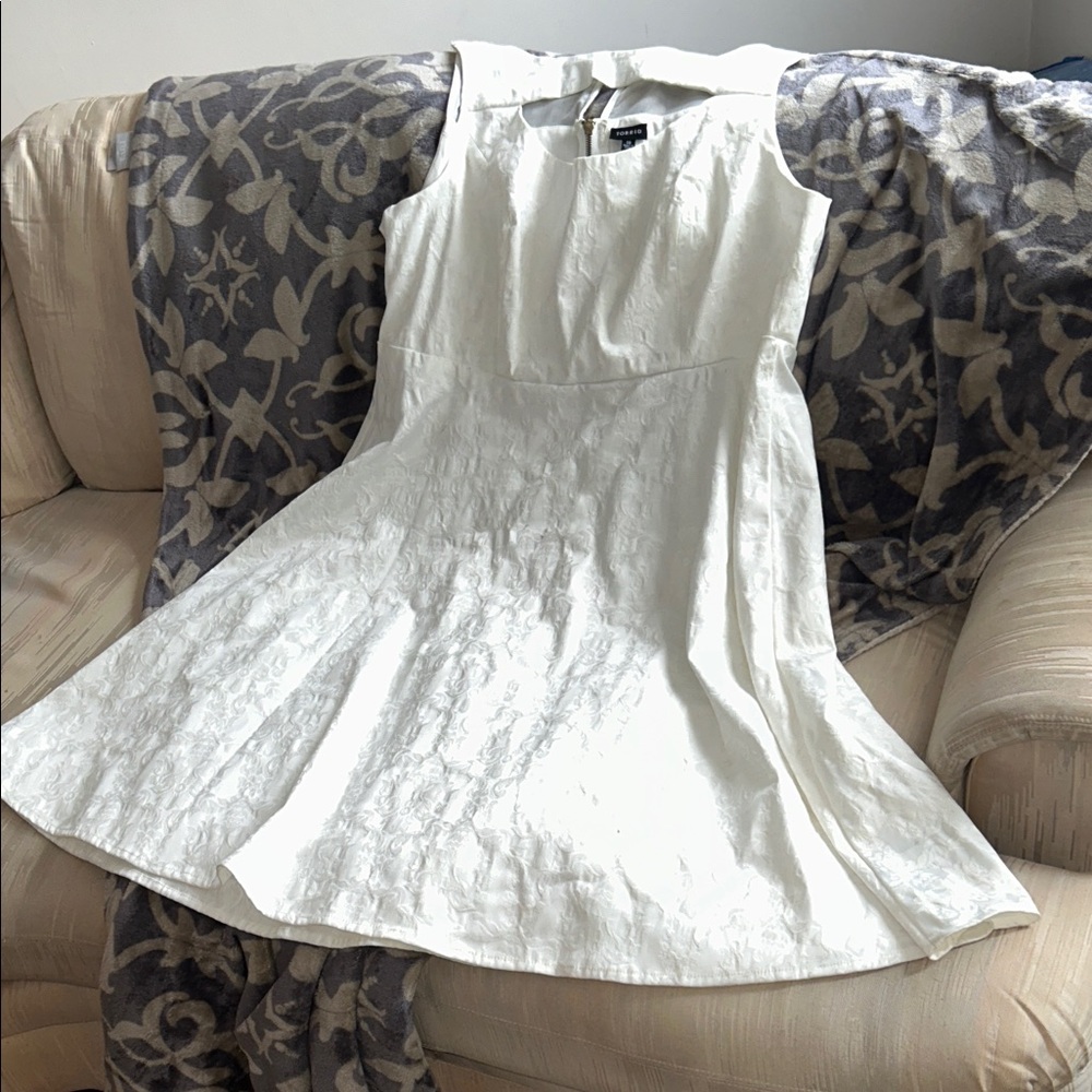 Torrid Sleeveless White Fit-and-Flare Dress with Keyhole Neckline